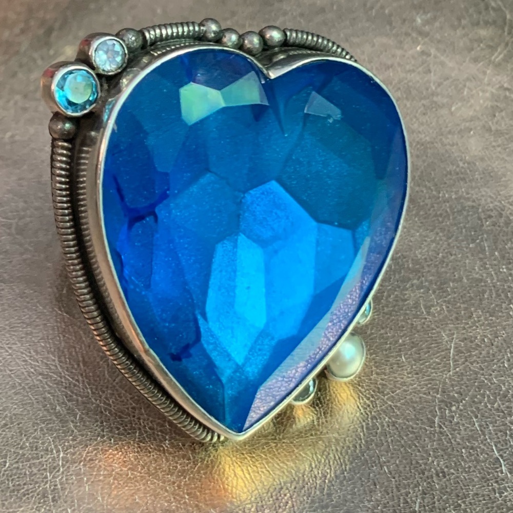 Cobalt blue heart ring, crystal and pearls in sterling silver, vintage, sz 6 1/4